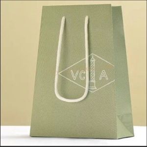 Van Cleef & Arpels Authentic Shopping Bag, 12x12x4